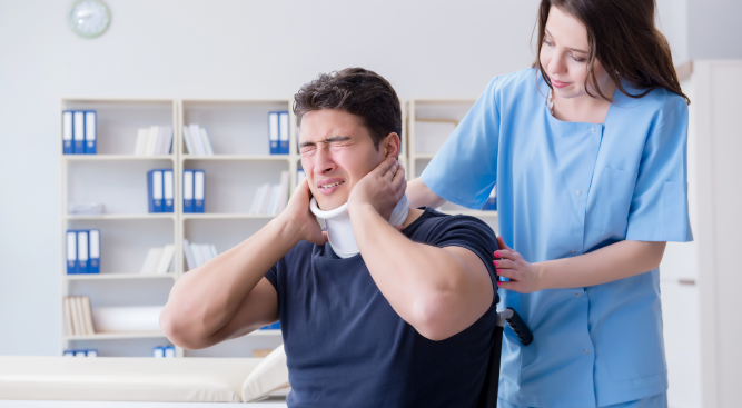 Personal Injury Lawyers and Neck Injury Claims in the UK: What You Need to Know